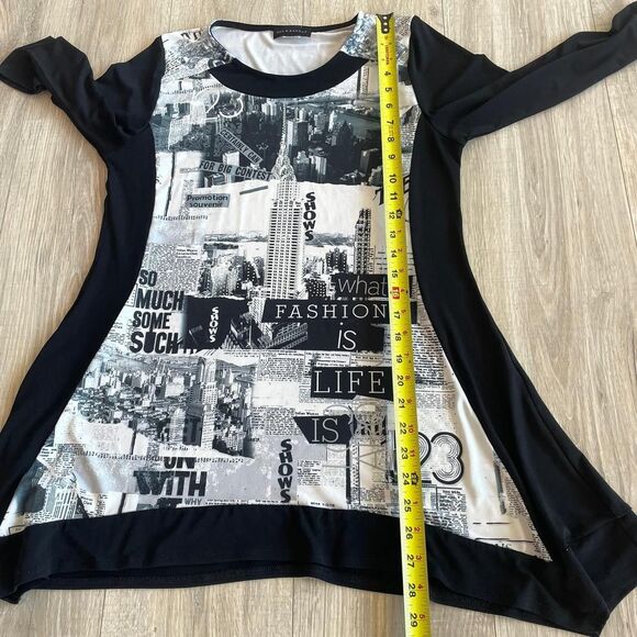 Y2K Newspaper Print Black & White Tunic Top McBling NYC Reputation Taylor Swift - Picture 7 of 8